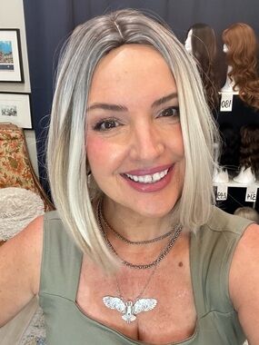 363 10” Hard Front Angled Bob Blonde Rooted Synthetic Wig